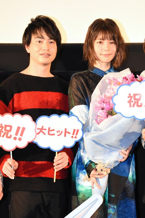 左から小林裕介、Lynn。