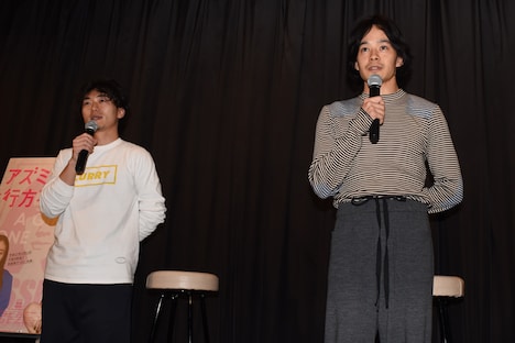 左から松居大悟、池松壮亮。