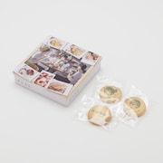 「缶入りクッキー」全2種（1404円）