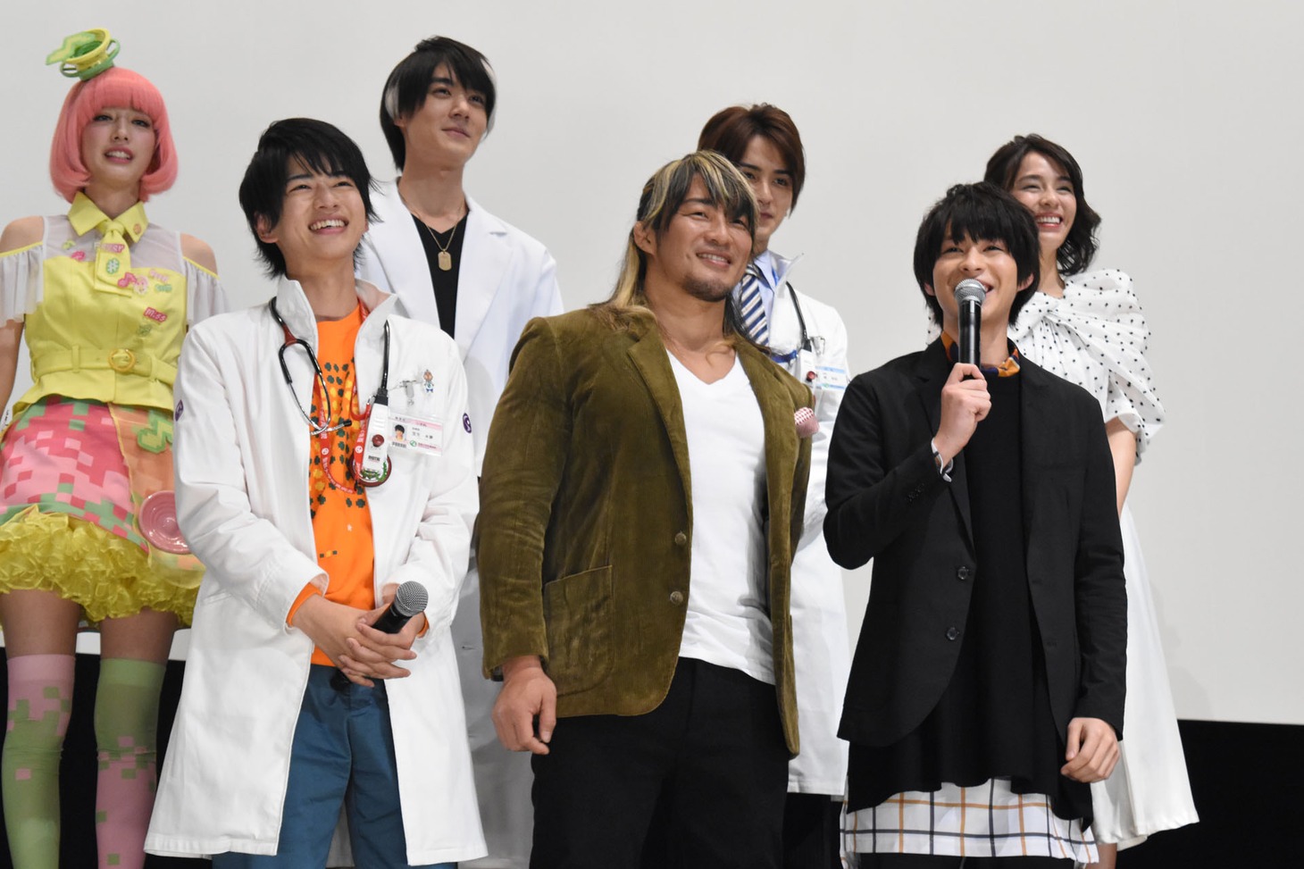 「仮面ライダー平成ジェネレーションズ Dr.パックマン対エグゼイド＆ゴースト with レジェンドライダー」大ヒット御礼舞台挨拶の様子。