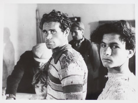 「揺れる大地 デジタル修復版」 (c)1948 Ar.Te.As. Film, Universalia Produzione. (c)1987 Marzi Vincenzo; (c)2004 MARZI Srl. All rights reserved.　International Sales VIGGO S.r.l.