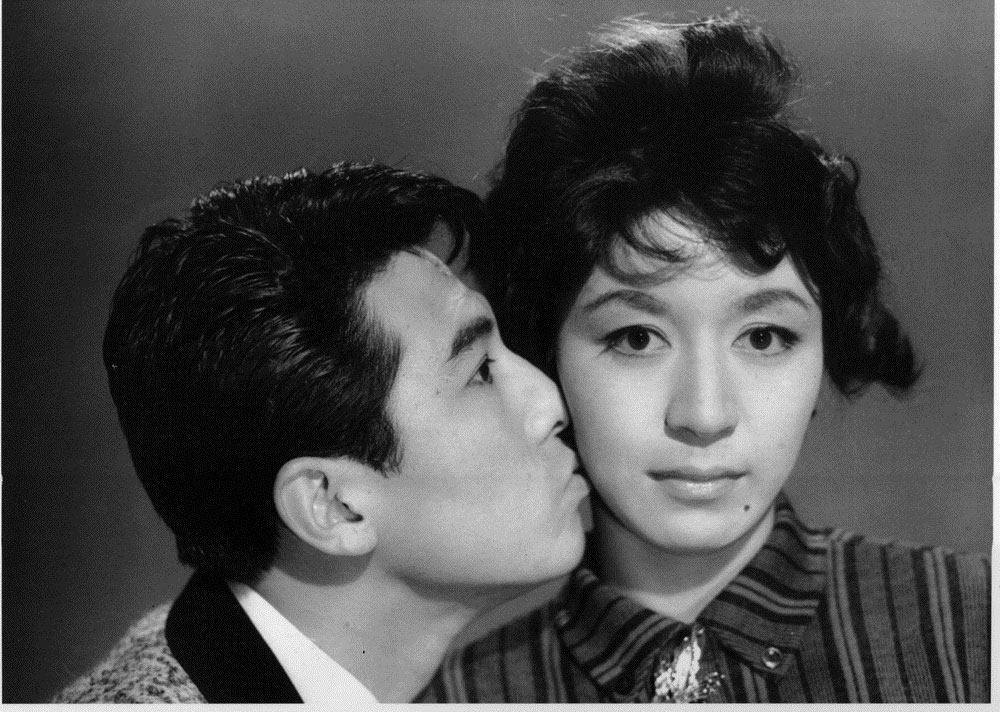 「接吻泥棒」 (c)1960 TOHO co.,ltd