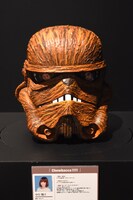 中川翔子がデザインしたストームトルーパーのヘルメット。