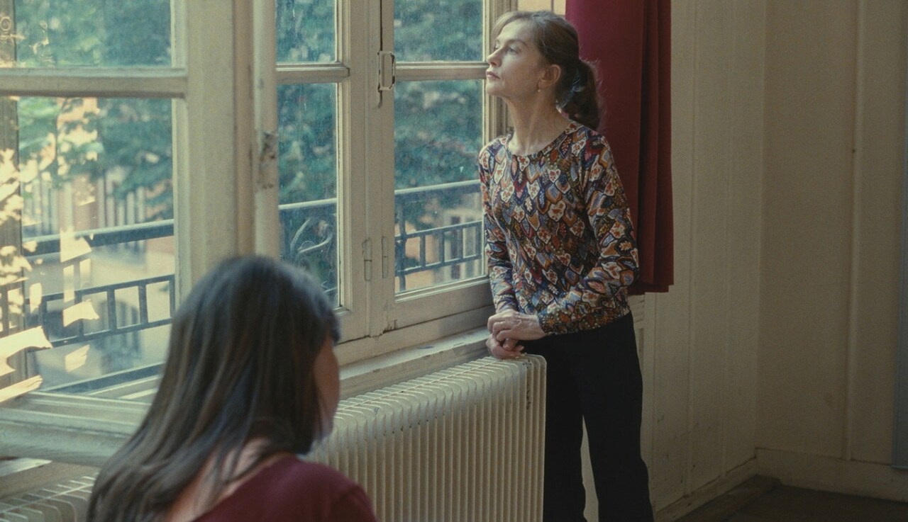 イザベル・ユペールが凛としたヒロイン演じる、ベルリン銀熊賞受賞作の予告編