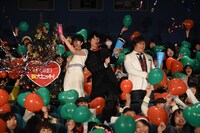 「ぼくは明日、昨日のきみとデートする」の大ヒット御礼クリスマスイベントの様子。