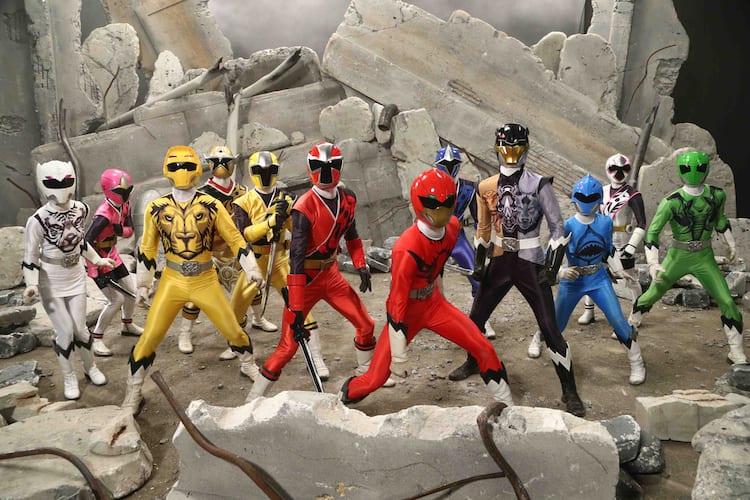 ジュウオウジャーvsニンニンジャー 完成披露にキャスト登壇 チケット受付中 映画ナタリー