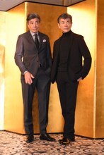 左から舘ひろし、柴田恭兵。