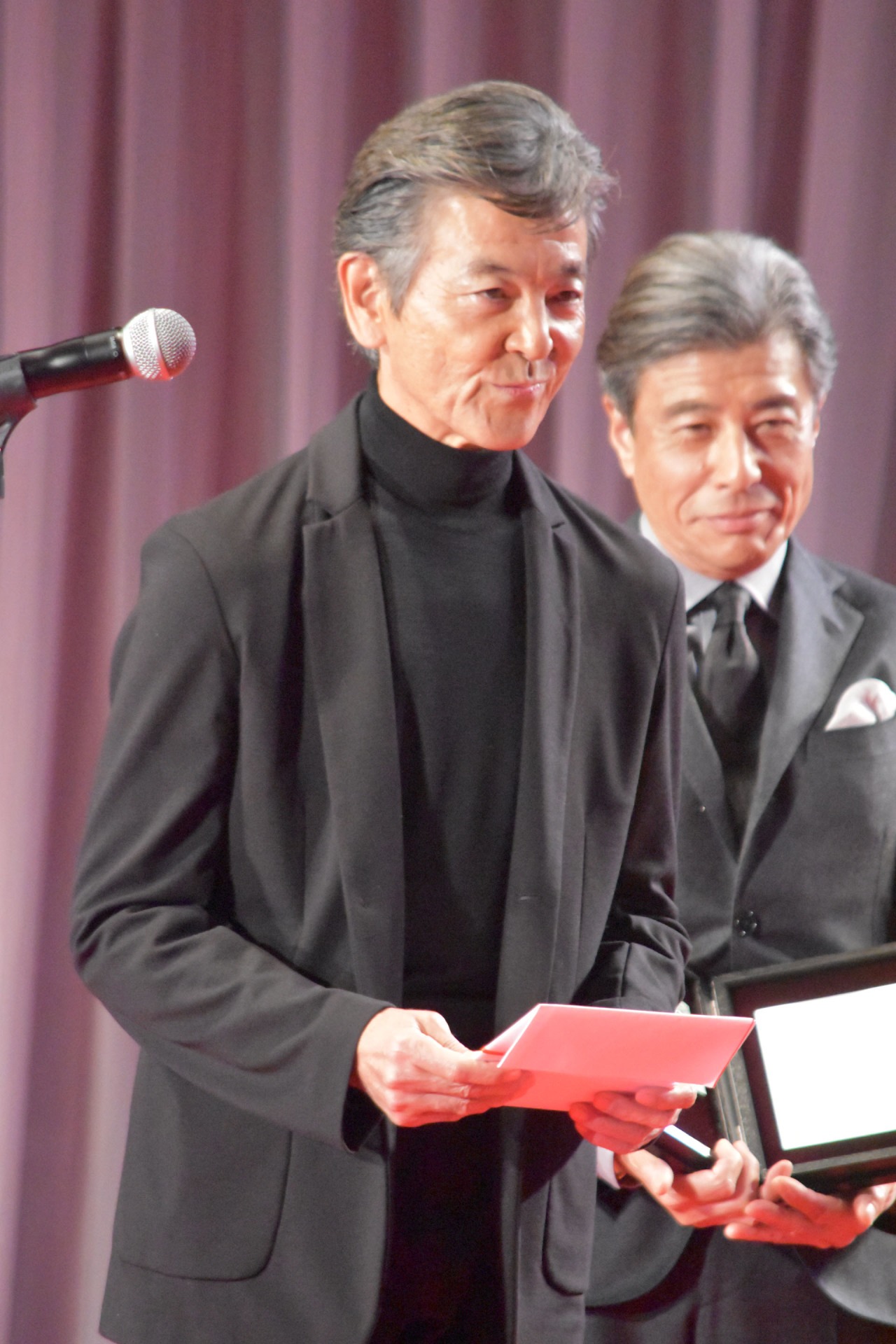 柴田恭兵