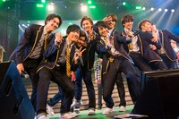 「キミノリズム」より。左から甲斐翔真、石賀和輝、石原壮馬、正木郁、溝口琢矢、太田将熙、富田健太郎、許峰、金子大地。