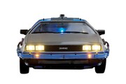 1/8スケールのデロリアン。