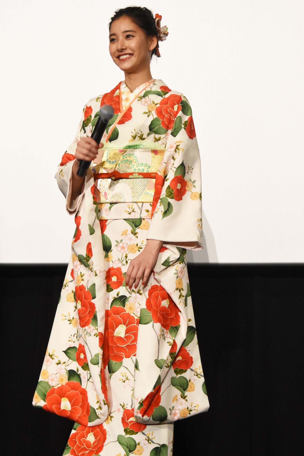 新木優子