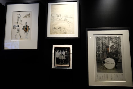 「DAVID BOWIE is」会場の展示物。