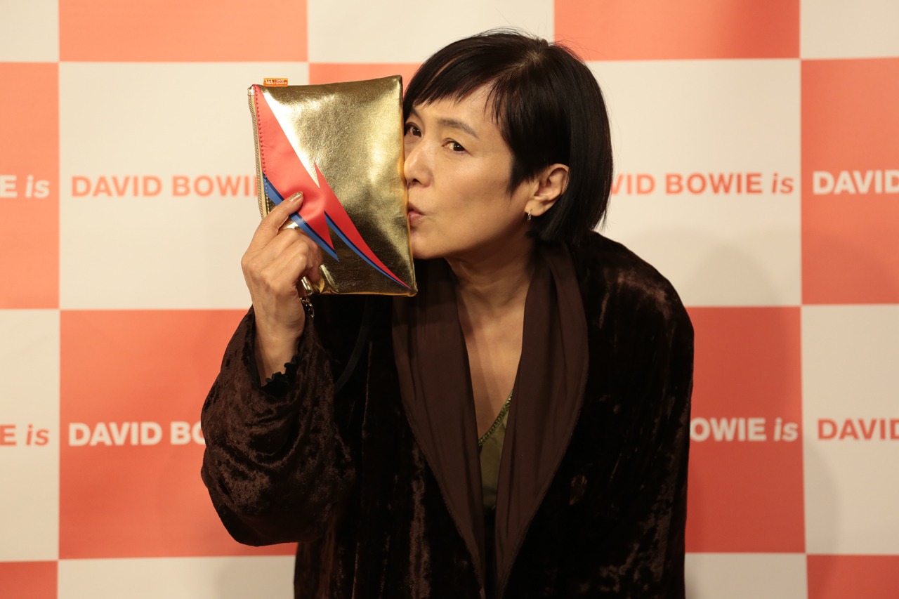 桃井かおり