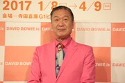 山本寛斎
