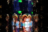 「DAVID BOWIE is」会場の様子。
