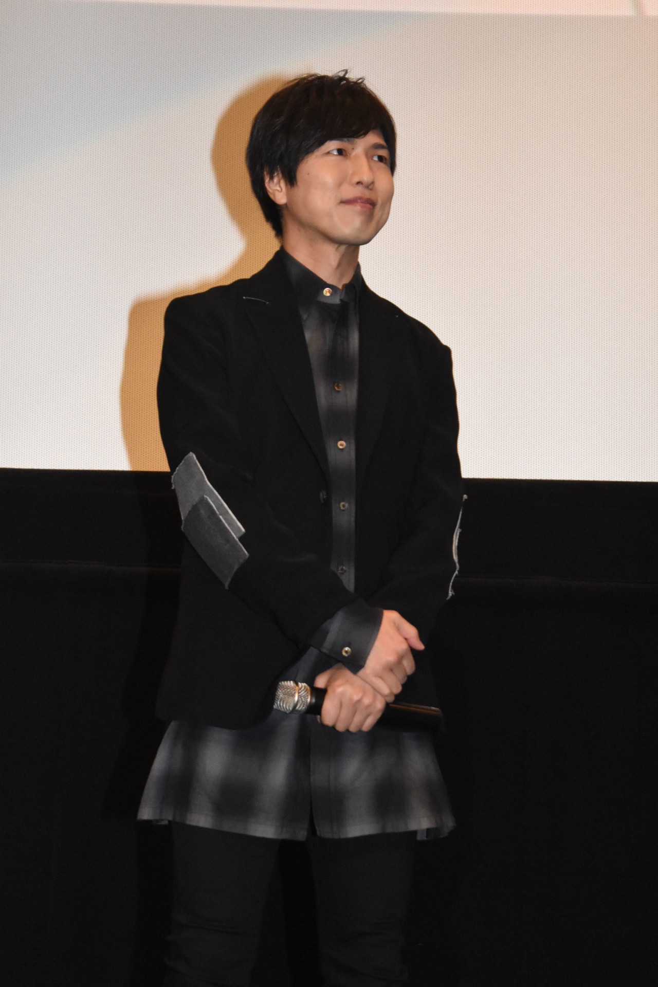 神谷浩史