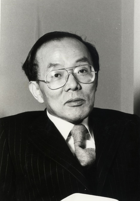 遠藤周作 (c)新潮社