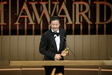 2016年3月17日に行われた第10回アジア・フィルム・アワード授与式での浅野忠信。(c)Asian Film Awards.