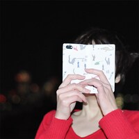 「シン・ゴジラ」×鬼頭祈 Gizmobies BOOK iPhoneケース（4320円）※iPhone6 / 6s / 7対応