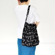 「シン・ゴジラ」×鬼頭祈 キャンバスショルダートート（3780円）