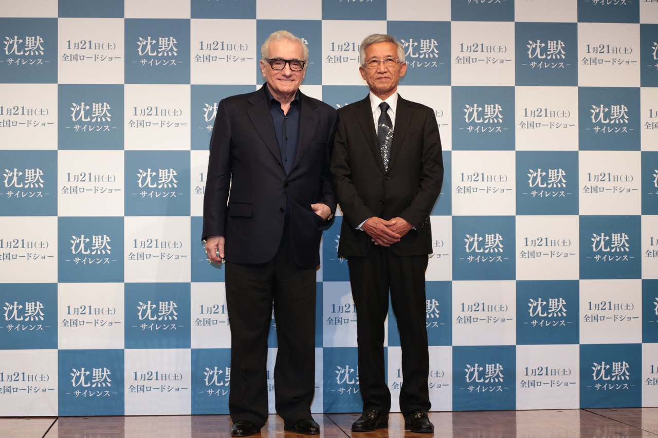 左からマーティン・スコセッシ、村上茂則氏。