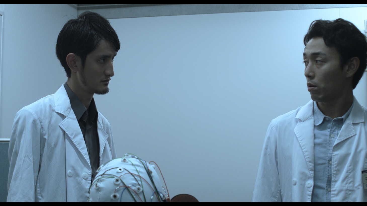 「SYNCHRONIZER」