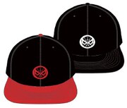 「KELLYS LABO」のキャップ（各3780円）。