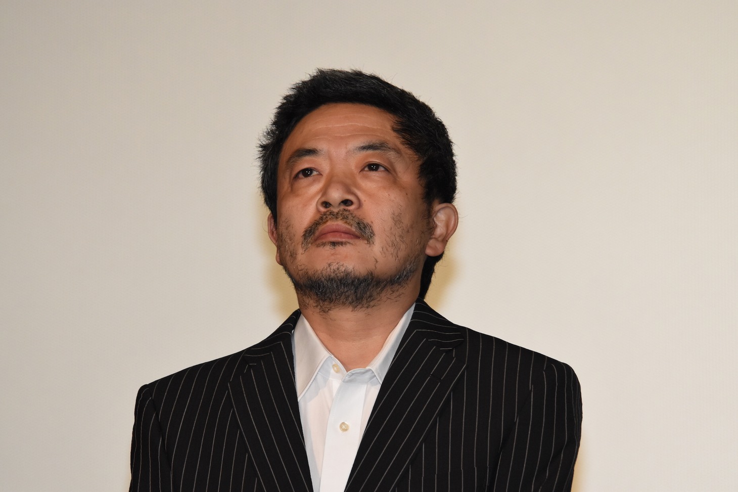 園子温監督