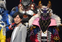 左から神谷浩史、ショウ・ロンポー。