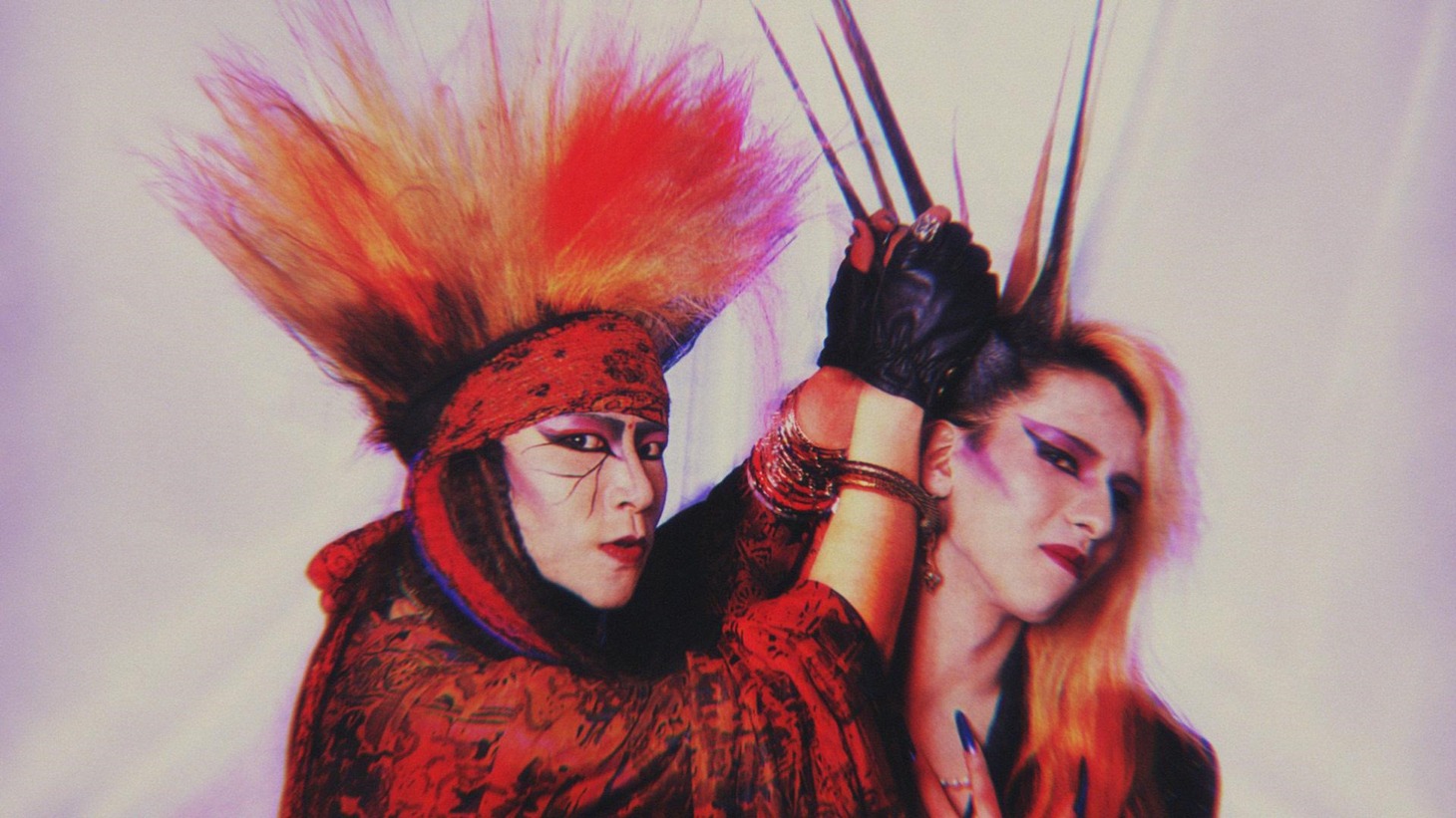 「WE ARE X」のワンシーン。