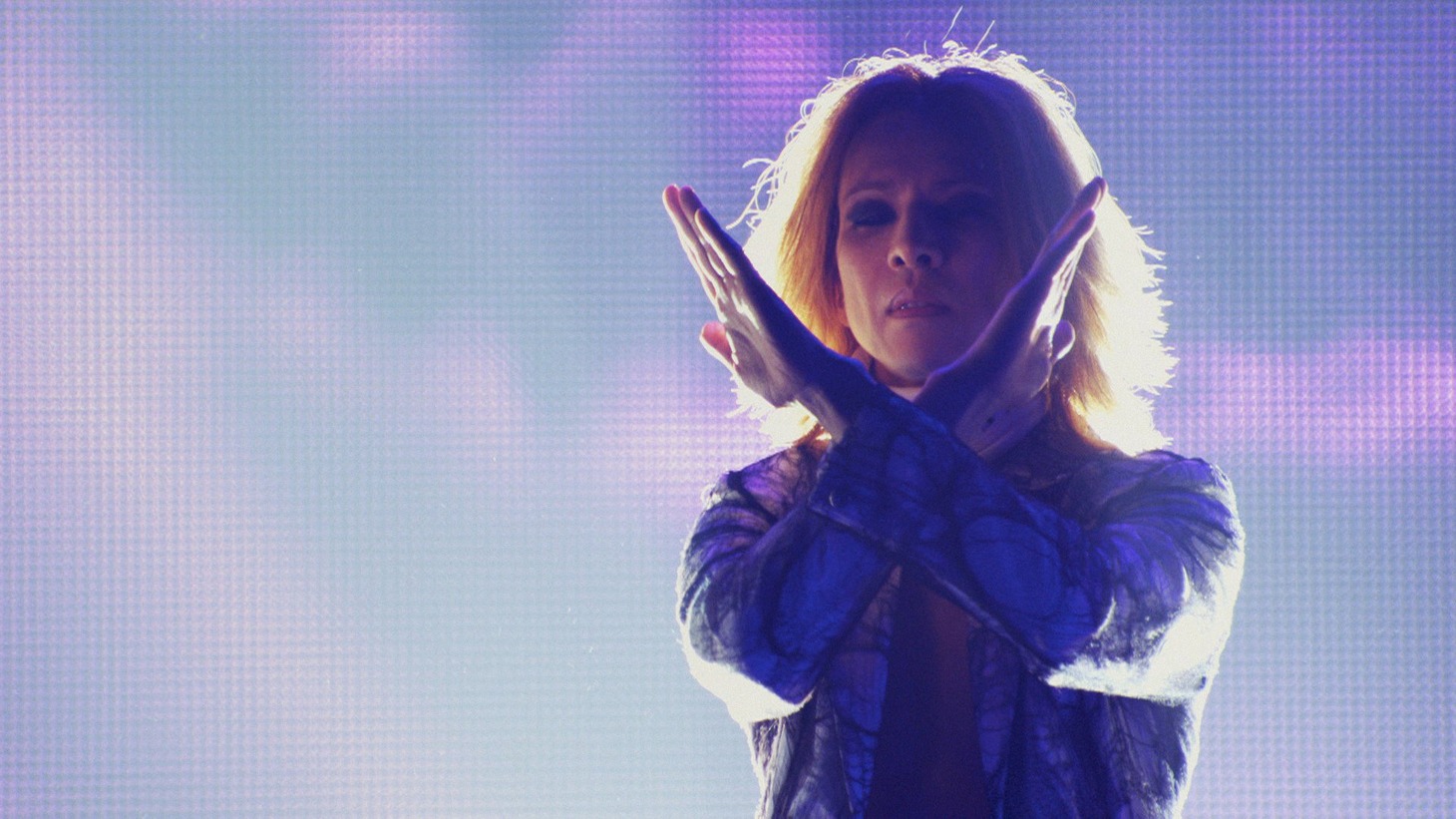 「WE ARE X」のワンシーン。