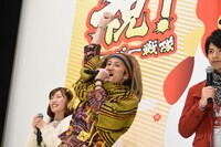 南羽翔平（中央）