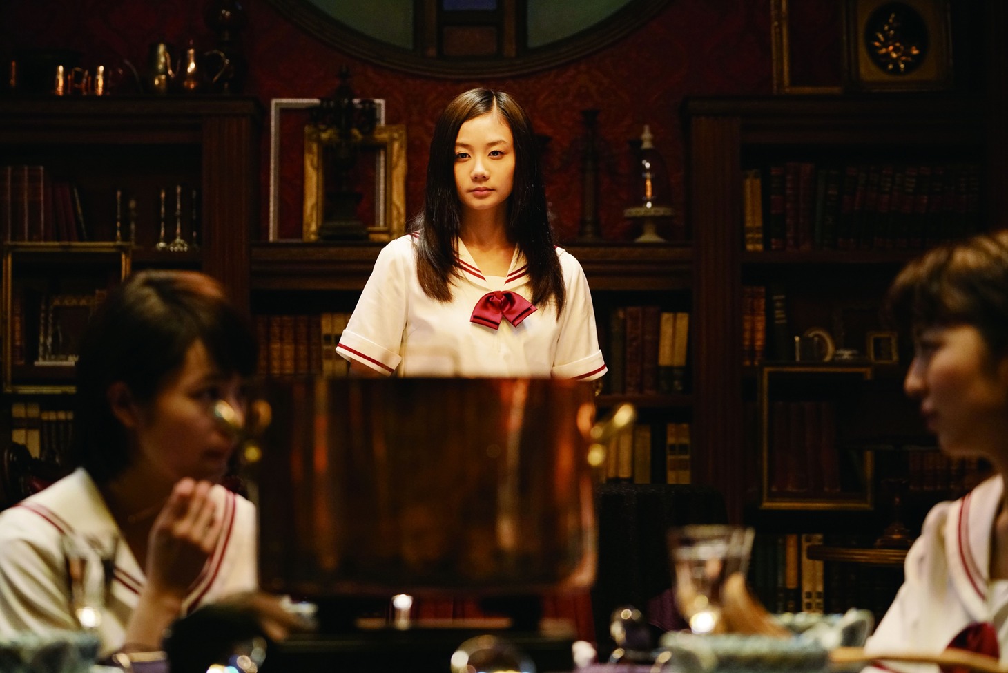 「暗黒女子」