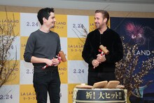 左からデイミアン・チャゼル、ライアン・ゴズリング。