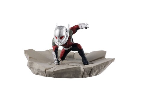 ラストワン賞のアントマンフィギュア。