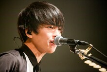 斎藤宏介（Vo, G）（Photo by Viola Kam [V'z Twinkle]）