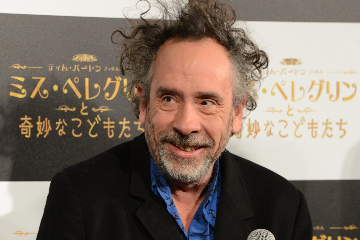 ティム バートン 2年3カ月ぶりの東京に 多くのアイデアを得られる と笑顔 映画ナタリー