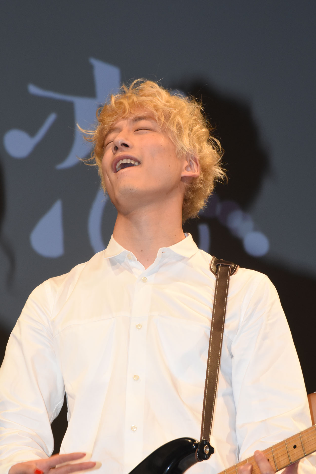 坂口健太郎