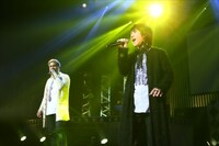 「Dance with Devilsスペシャルコンサート『ダブルカーテン・コール』」の様子。