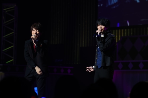 「Dance with Devilsスペシャルコンサート『ダブルカーテン・コール』」の様子。