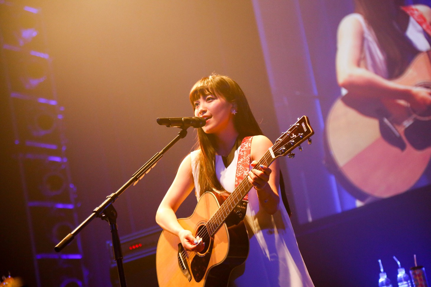 「君と100回目の恋」ライブイベントの様子。