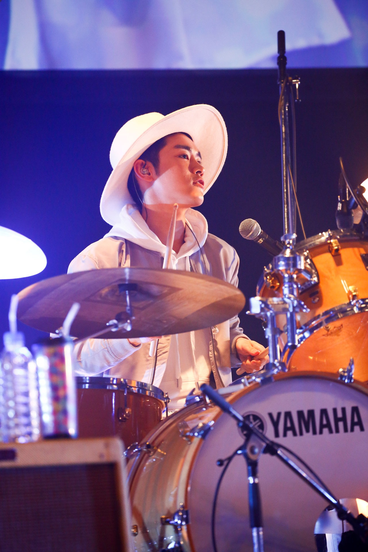 「君と100回目の恋」ライブイベントの様子。