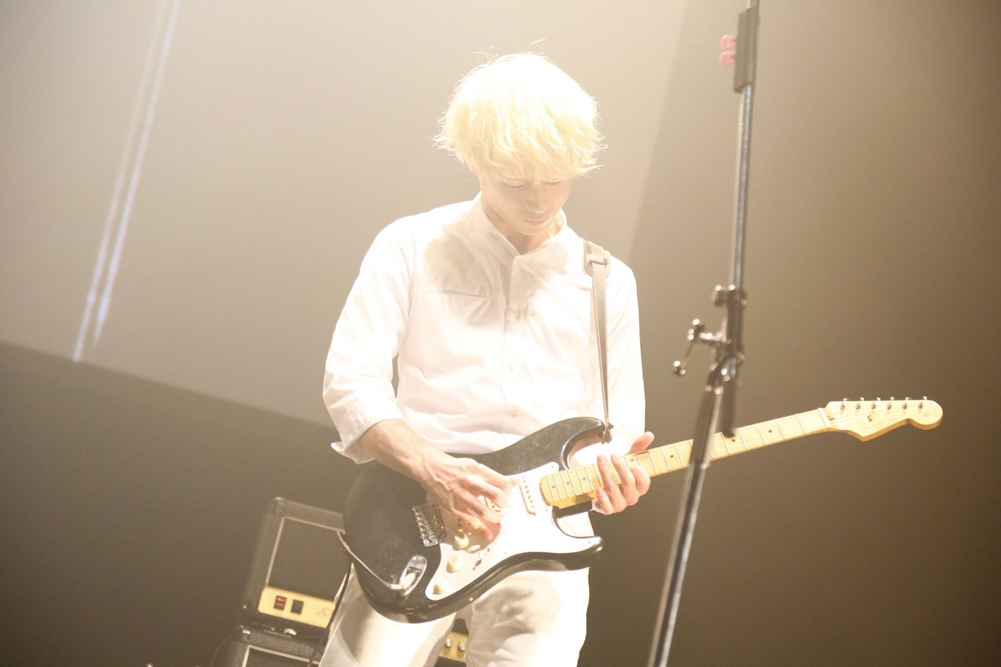 「君と100回目の恋」ライブイベントの様子。