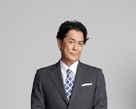 土岐田恒を演じる長谷川初範。