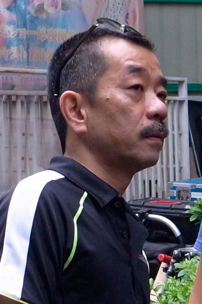 松岡錠司