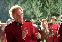 「マキシマム・ソルジャー」 (c)2013 ADF Acquisitions, LLC. All Rights Reserved.