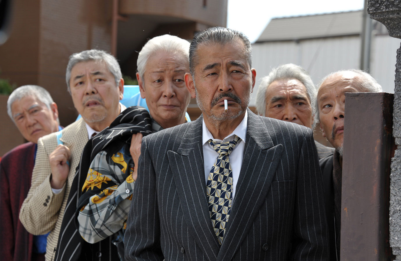 「龍三と七人の子分たち」 (c)2015『龍三と七人の子分たち』製作委員会