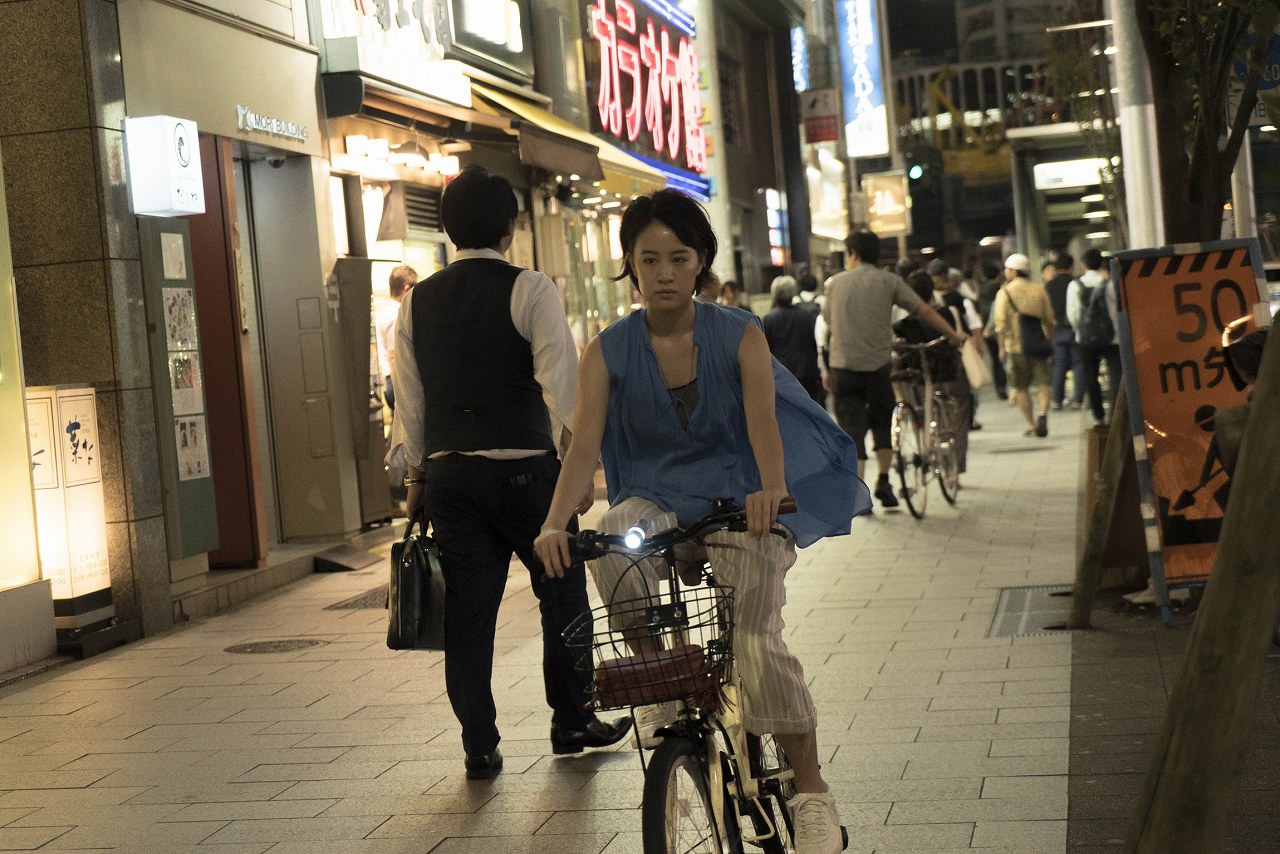 「映画 夜空はいつでも最高密度の青色だ」