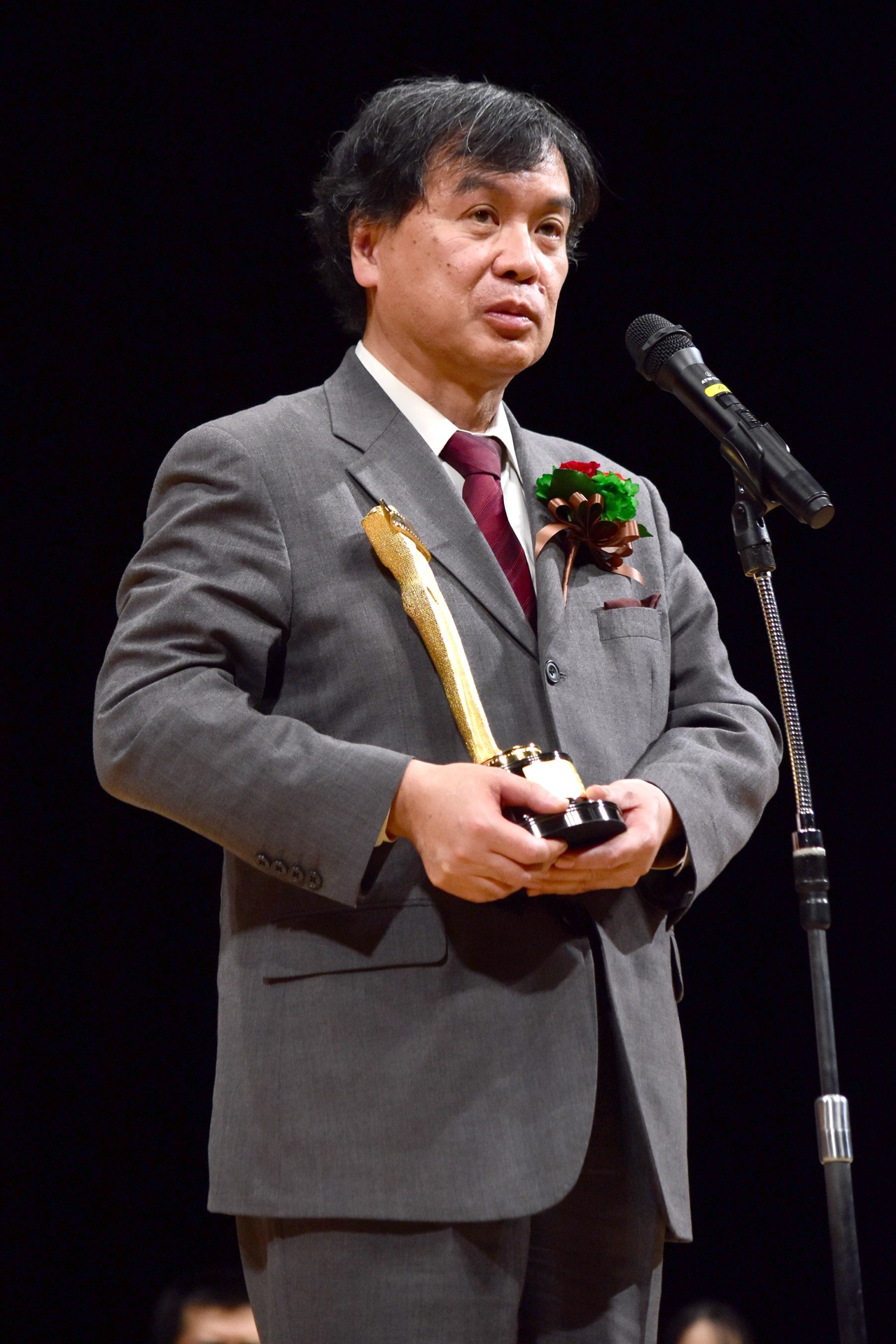 片渕須直