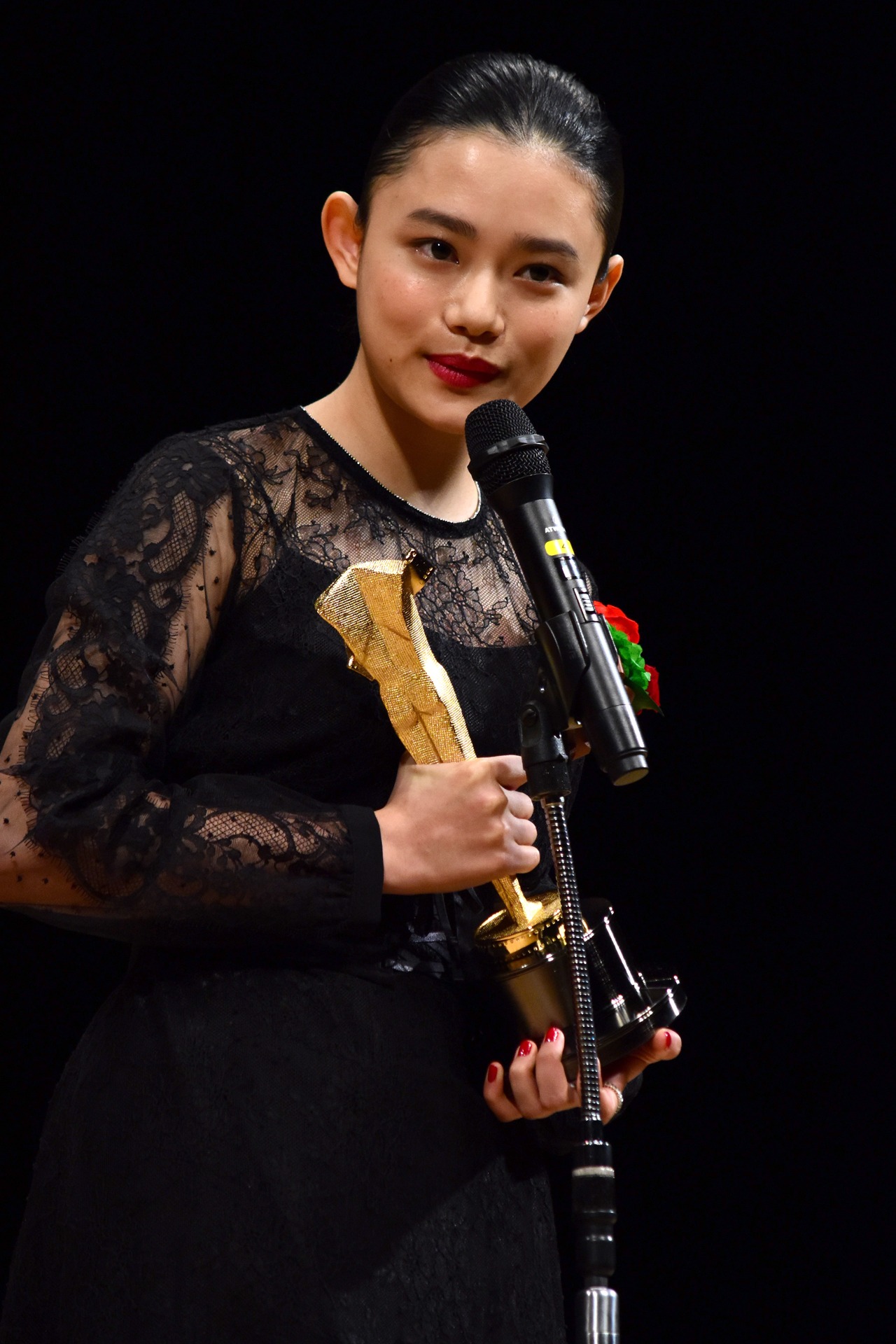 杉咲花